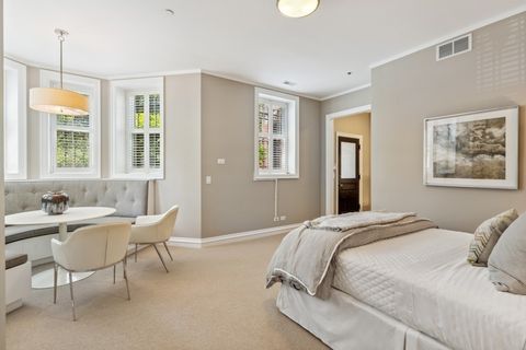 Tiny photo for 1407 N Hoyne Avenue, Chicago, IL 60622 (MLS # 12639287)