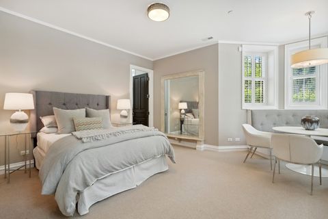 Tiny photo for 1407 N Hoyne Avenue, Chicago, IL 60622 (MLS # 12639287)
