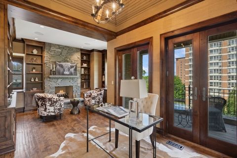 Tiny photo for 1407 N Hoyne Avenue, Chicago, IL 60622 (MLS # 12639287)