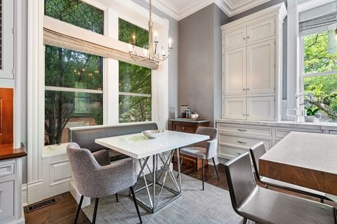 Tiny photo for 1407 N Hoyne Avenue, Chicago, IL 60622 (MLS # 12639287)