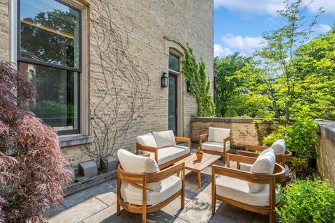 Tiny photo for 1407 N Hoyne Avenue, Chicago, IL 60622 (MLS # 12639287)