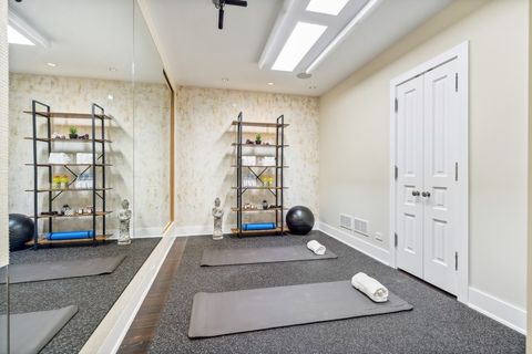 Tiny photo for 1407 N Hoyne Avenue, Chicago, IL 60622 (MLS # 12639287)