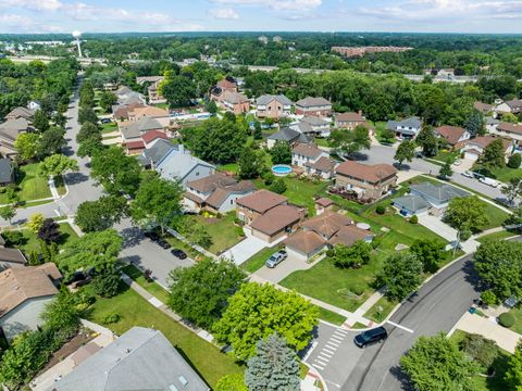 Tiny photo for 1520 Grove Drive, Addison, IL 60101 (MLS # 12519218)