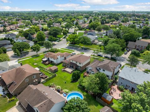 Tiny photo for 1520 Grove Drive, Addison, IL 60101 (MLS # 12519218)