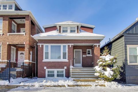 Photo of 3958 S Rockwell Street, Chicago, IL 60632 (MLS # 12529836)