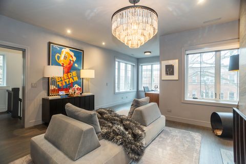 Tiny photo for 5643 N Glenwood Avenue, Chicago, IL 60660 (MLS # 12581028)