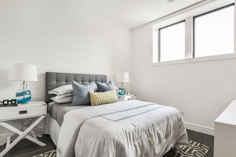 Tiny photo for 5643 N Glenwood Avenue, Chicago, IL 60660 (MLS # 12581028)