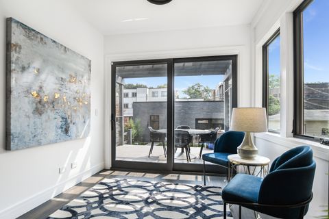 Tiny photo for 5643 N Glenwood Avenue, Chicago, IL 60660 (MLS # 12581028)