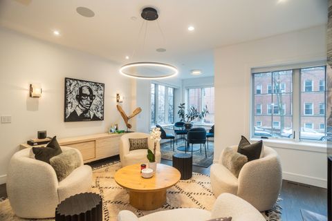 Tiny photo for 5643 N Glenwood Avenue, Chicago, IL 60660 (MLS # 12581028)