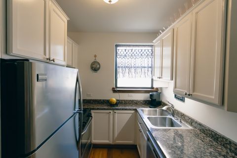 Tiny photo for 644 Harrison Street #1, Oak Park, IL 60304 (MLS # 12522804)