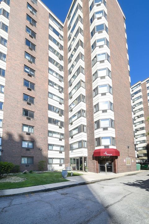 7337 S South Shore Drive 708 Chicago IL 60649
