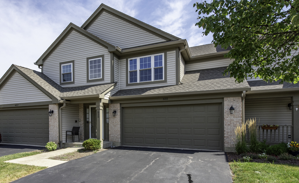 655 Arrowwood Court