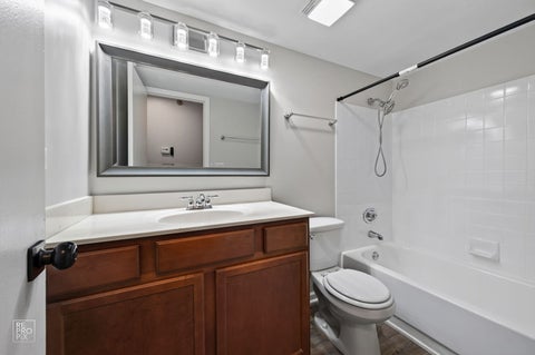 Tiny photo for 104 Glengarry Drive #208, Bloomingdale, IL 60108 (MLS # 12734394)