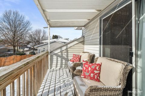 Tiny photo for 3212 Pioneer Court, Joliet, IL 60431 (MLS # 12597013)