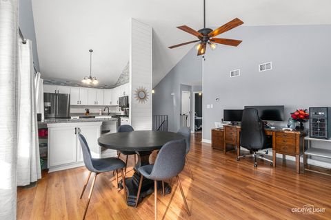 Tiny photo for 3212 Pioneer Court, Joliet, IL 60431 (MLS # 12597013)