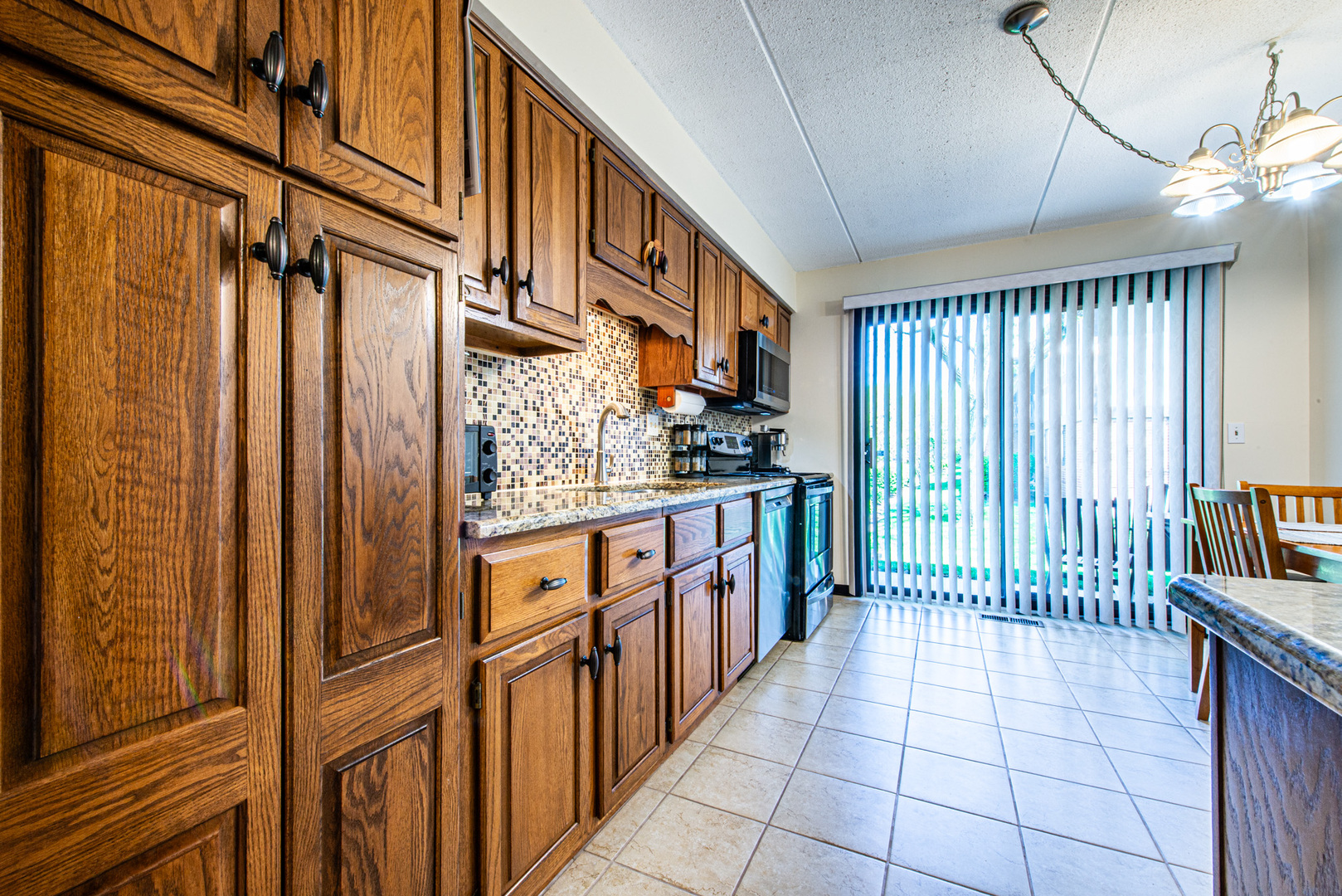 6157 WILLOWHILL Road A