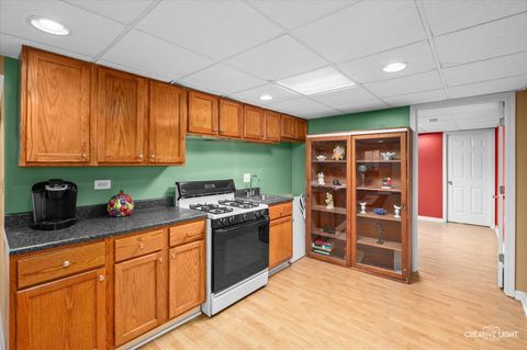 Tiny photo for 1348 Amaranth Drive, Naperville, IL 60564 (MLS # 12397619)