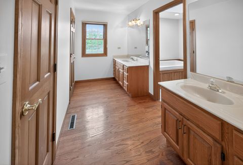 Tiny photo for 111 Stone Marsh Lane, Barrington, IL 60010 (MLS # 12465987)