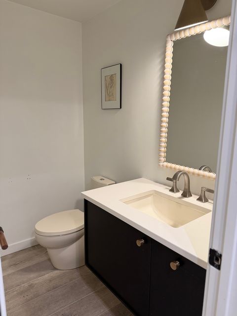 Tiny photo for 170 Cascade Drive, Indian Head Park, IL 60525 (MLS # 12639455)