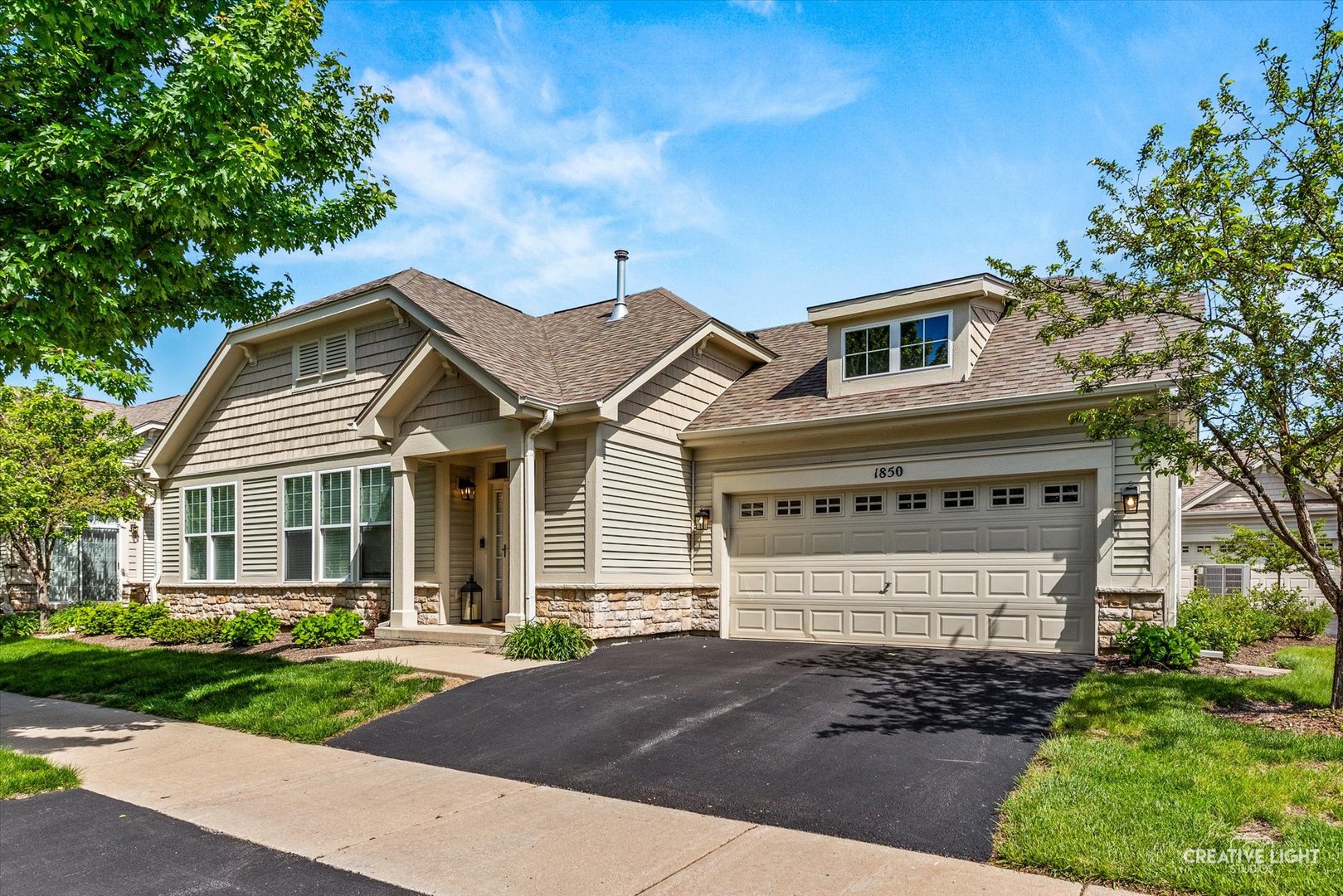 1850 FOXRIDGE Court