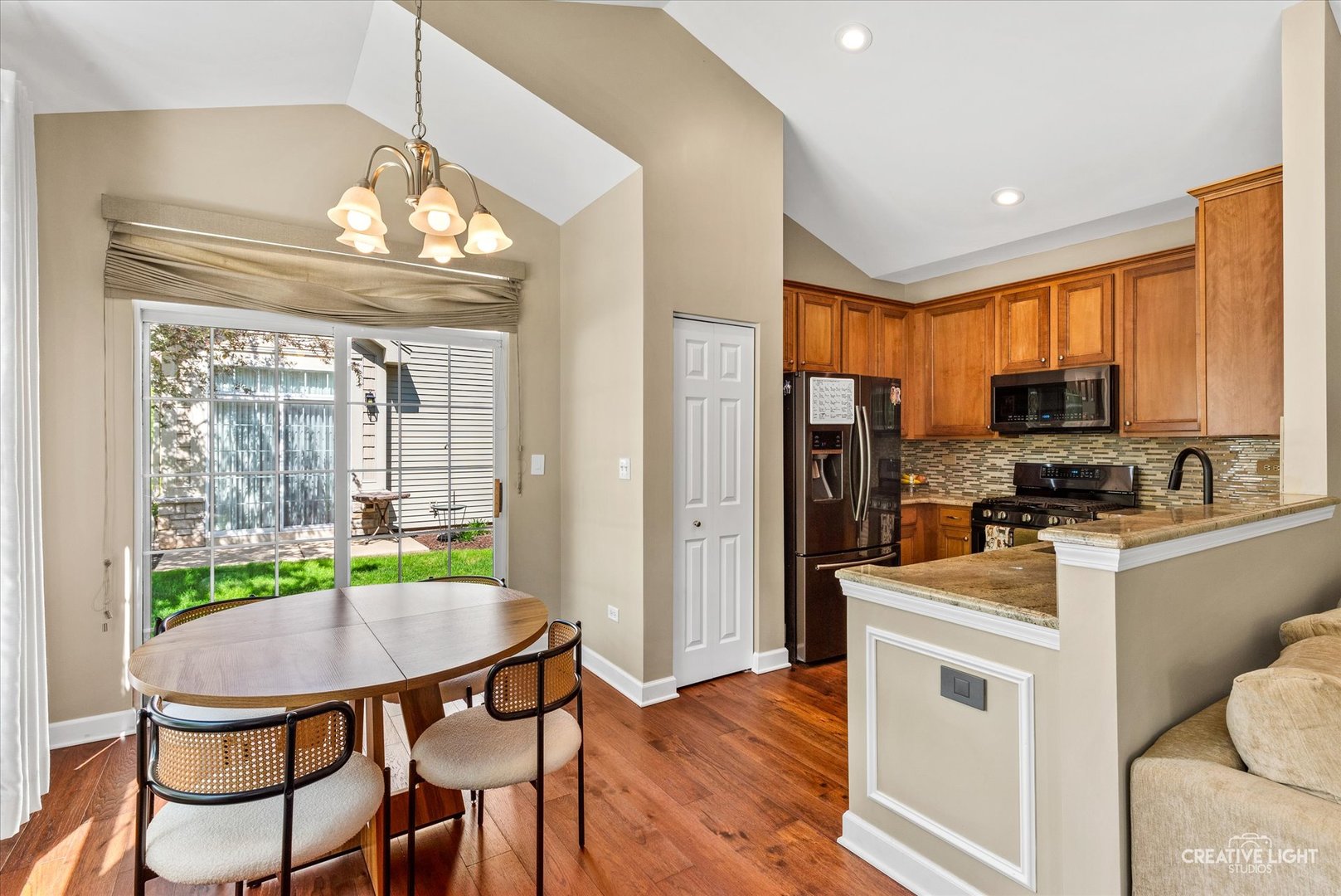 1850 FOXRIDGE Court