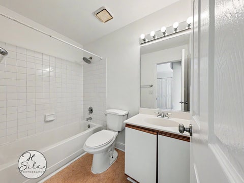 Tiny photo for 5532 Chantilly Circle, Lake In The Hills, IL 60156 (MLS # 12701136)