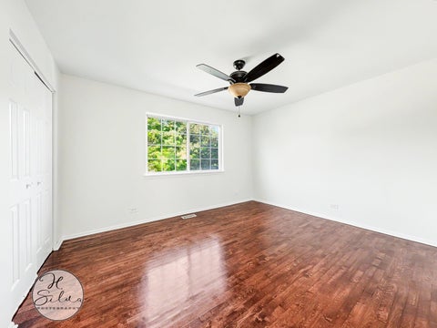 Tiny photo for 5532 Chantilly Circle, Lake In The Hills, IL 60156 (MLS # 12701136)