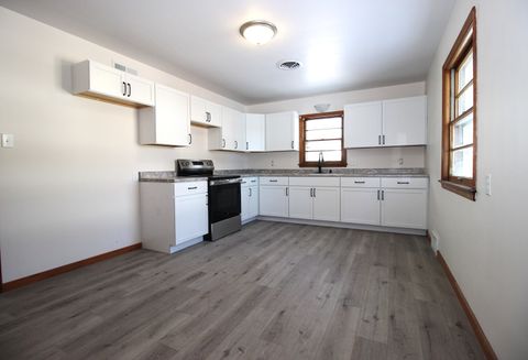 Tiny photo for 108 E Gridley Road, Gridley, IL 61744 (MLS # 12486633)