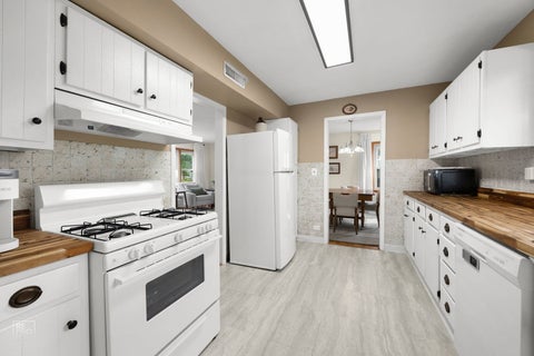 Tiny photo for 69 E Medill Avenue, Northlake, IL 60164 (MLS # 12776902)