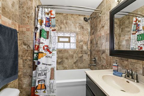 Tiny photo for 306 Johnson Street, East Dundee, IL 60118 (MLS # 12588547)