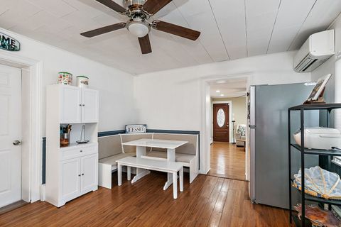 Tiny photo for 306 Johnson Street, East Dundee, IL 60118 (MLS # 12588547)