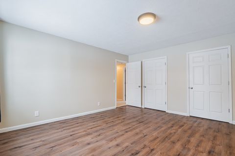 Tiny photo for 1 Wilshire Wood Drive, Mackinaw, IL 61755 (MLS # 12526763)