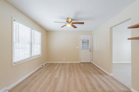 Tiny photo for 1 Wilshire Wood Drive, Mackinaw, IL 61755 (MLS # 12526763)