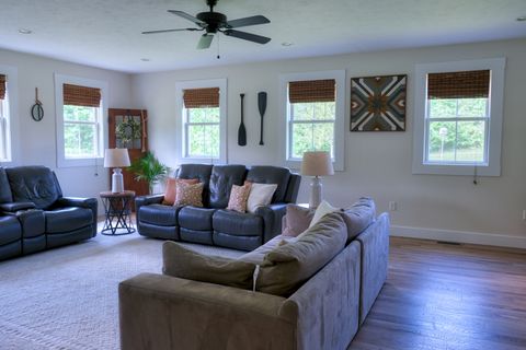 Tiny photo for 1354 Hickory Trail, Carbondale, IL 62902 (MLS # 12632662)