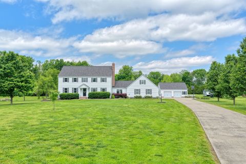 Tiny photo for 1354 Hickory Trail, Carbondale, IL 62902 (MLS # 12632662)