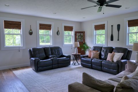 Tiny photo for 1354 Hickory Trail, Carbondale, IL 62902 (MLS # 12632662)