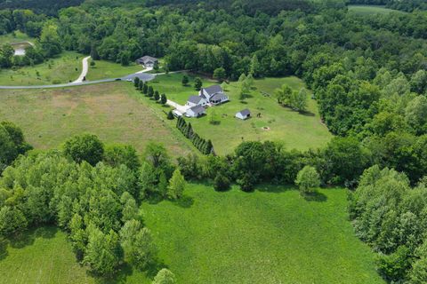 Tiny photo for 1354 Hickory Trail, Carbondale, IL 62902 (MLS # 12632662)
