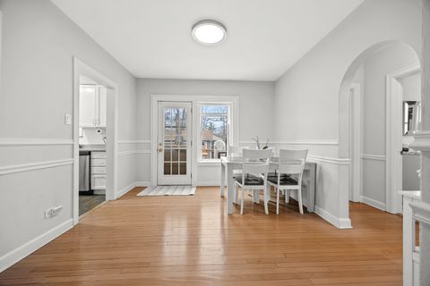 Tiny photo for 1032 Sheridan Avenue, Deerfield, IL 60015 (MLS # 12605659)