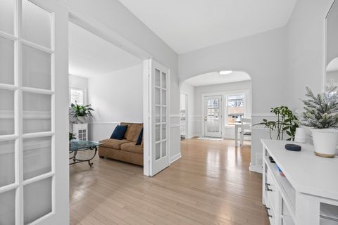 Tiny photo for 1032 Sheridan Avenue, Deerfield, IL 60015 (MLS # 12605659)