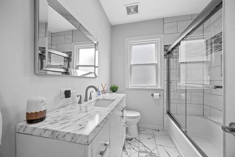 Tiny photo for 1032 Sheridan Avenue, Deerfield, IL 60015 (MLS # 12605659)