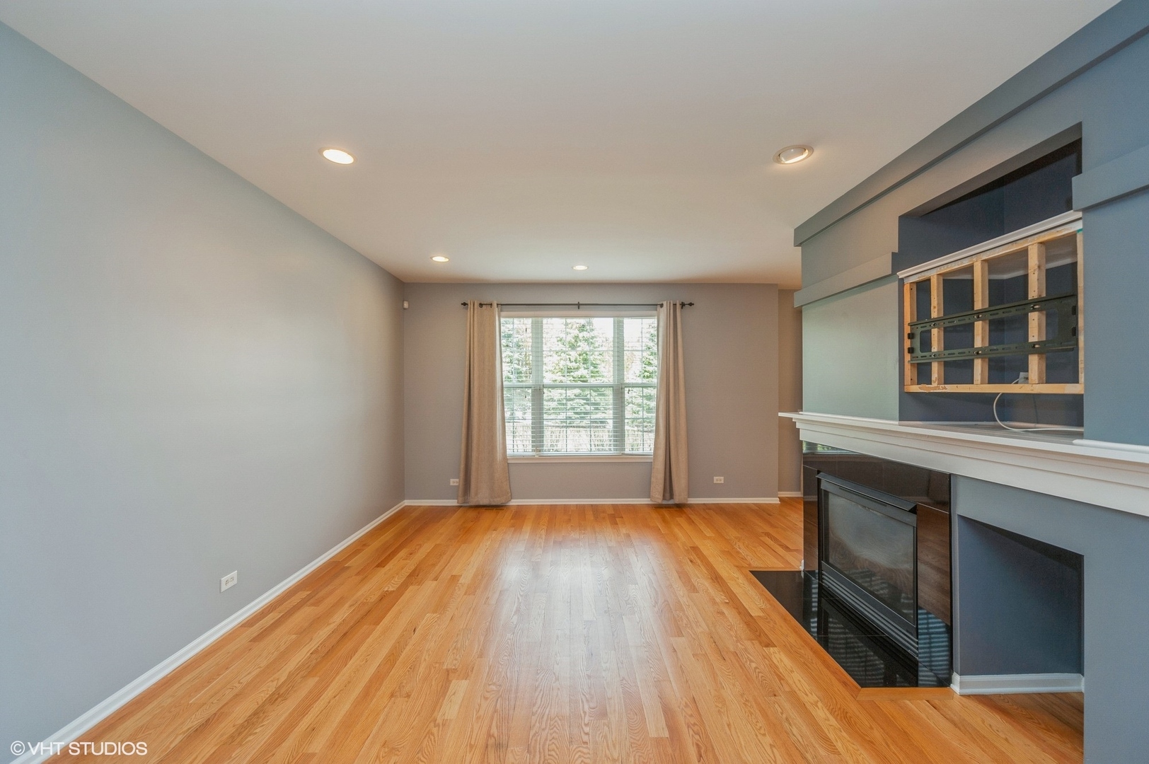 360 Bay Tree Circle