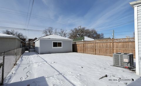 Tiny photo for 1816 N Nashville Avenue, Chicago, IL 60707 (MLS # 12611822)