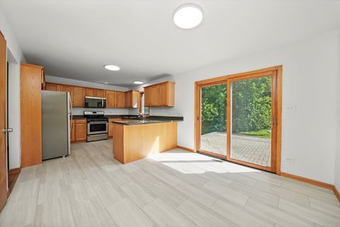 Tiny photo for 18641 Loras Court, Country Club Hills, IL 60478 (MLS # 12485822)