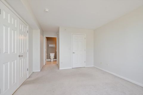 Tiny photo for 1640 Maple Avenue #808, Evanston, IL 60201 (MLS # 12590136)