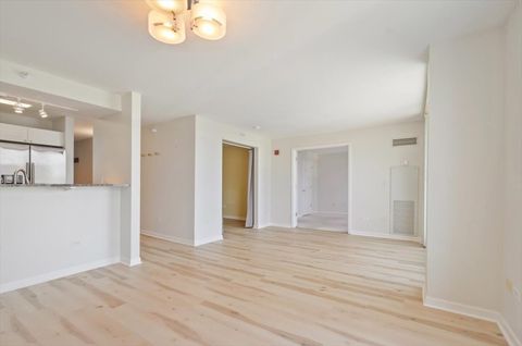 Tiny photo for 1640 Maple Avenue #808, Evanston, IL 60201 (MLS # 12590136)