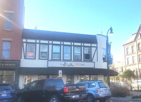 117 E Van Buren Street Woodstock IL 60098