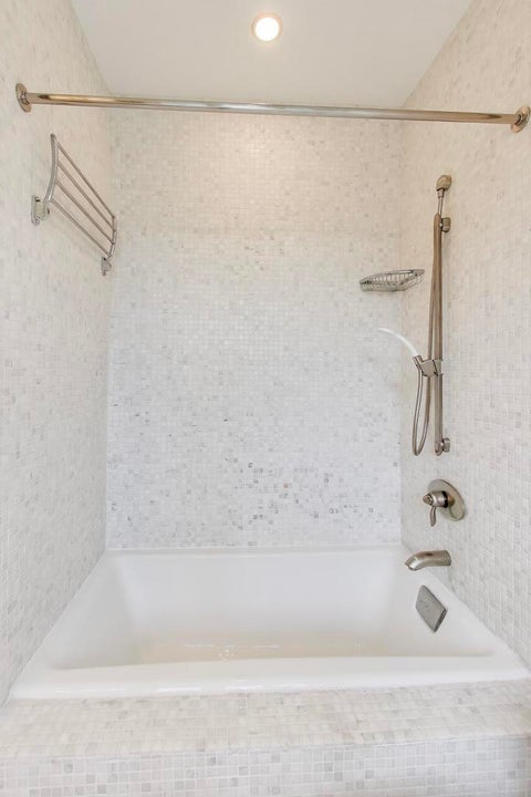 Tiny photo for 1718 W Wrightwood Avenue, Chicago, IL 60614 (MLS # 12724794)