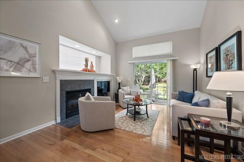 Tiny photo for 2721 Lorraine Circle, Geneva, IL 60134 (MLS # 12490078)