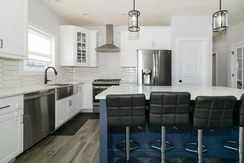 Tiny photo for 6101 Wrigley Drive, Bloomington, IL 61705 (MLS # 12621969)