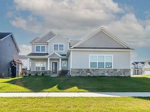 Tiny photo for 6101 Wrigley Drive, Bloomington, IL 61705 (MLS # 12621969)